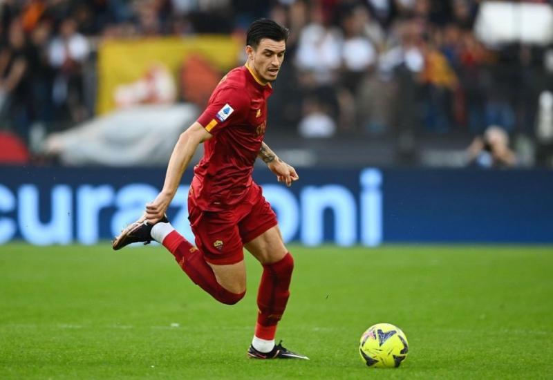 Saudijski Al Ahli nastavlja loviti pojačanja, na meti nogometaš Rome